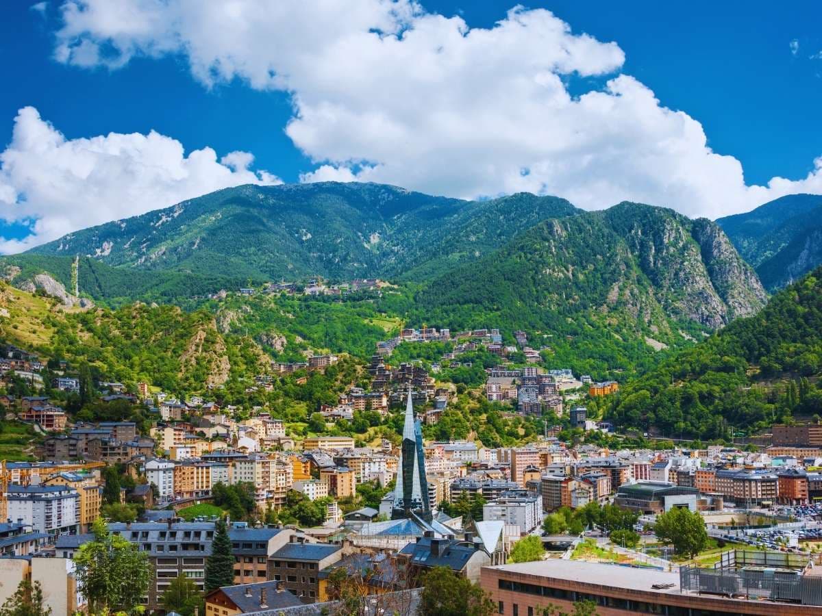 Stoneweg – Andorra office